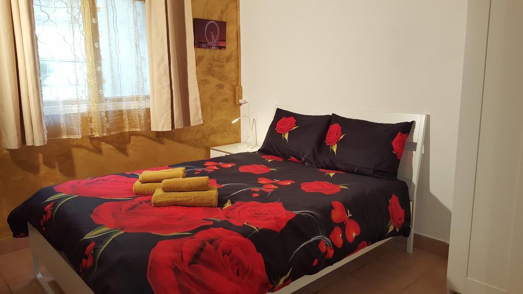 Netanya Motel Pierre Room photo